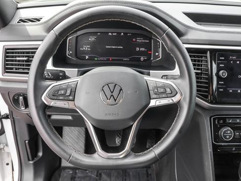 Used 2023 Volkswagen Atlas Cross Sport SE AWD/4WD image 19