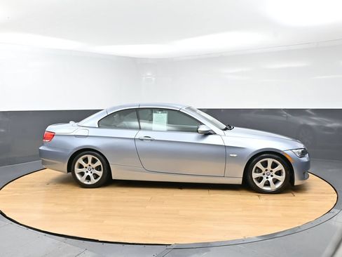 Used 2009 BMW 335i Convertible RWD image 35