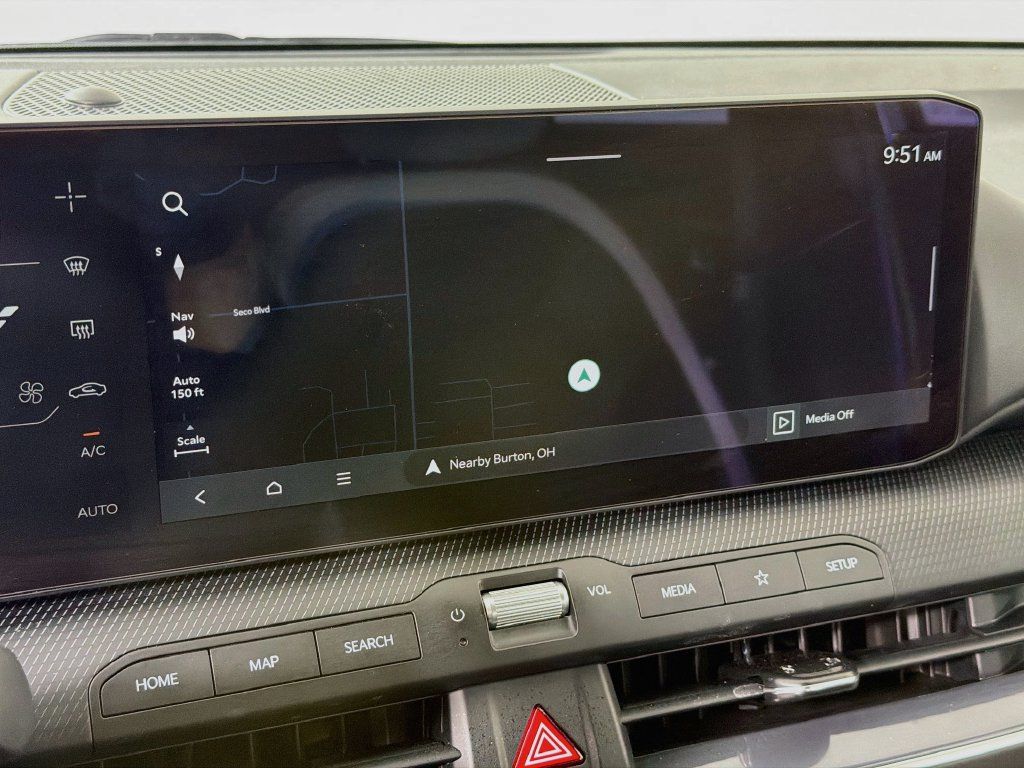 Used 2025 Kia K4 GT-Line w/ GT-Line Premium Package FWD image 13