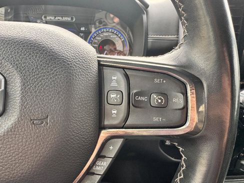 Used 2021 RAM 1500 Limited image 10