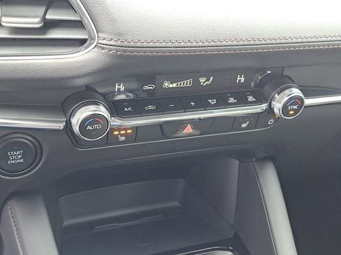 New 2026 MAZDA MAZDA3 2.5 S Hatchback w/ Premium Pkg image 16