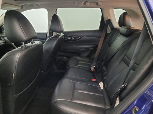 Used 2020 Nissan Rogue SL w/ Premium Package AWD/4WD image 18