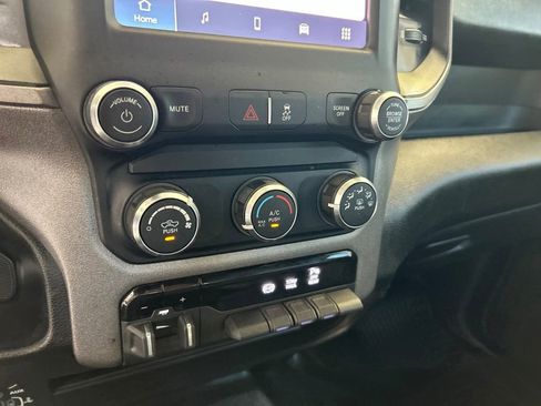Used 2023 RAM 3500 Tradesman w/ Chrome Appearance Group AWD/4WD image 42