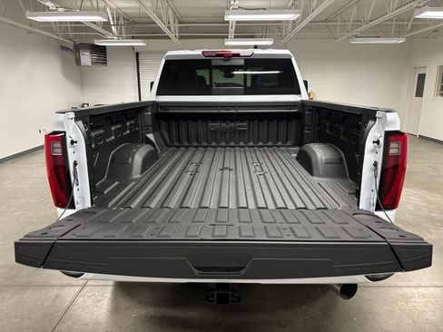New 2026 GMC Sierra 2500 Denali Ultimate AWD/4WD image 18