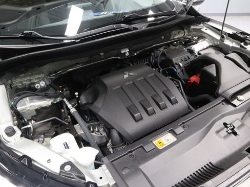 Used 2026 Mitsubishi Eclipse Cross SE AWD/4WD image 15