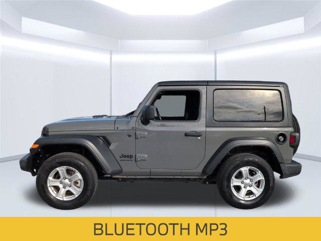 Certified 2022 Jeep Wrangler Sport AWD/4WD image 2