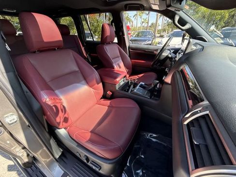 Used 2022 Lexus GX 460 Premium w/ Premium Plus Package AWD/4WD image 26