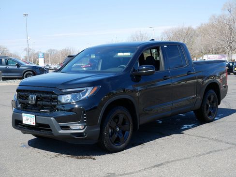 Used 2026 Honda Ridgeline Black Edition image 3