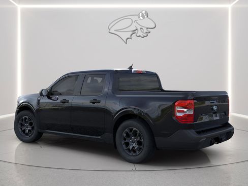 New 2026 Ford Maverick XLT image 4