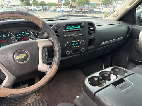 Used 2013 Chevrolet Silverado 1500 LT RWD image 9