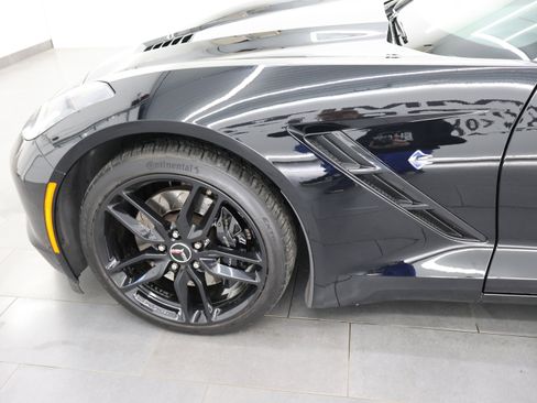 Used 2015 Chevrolet Corvette Stingray Coupe image 29