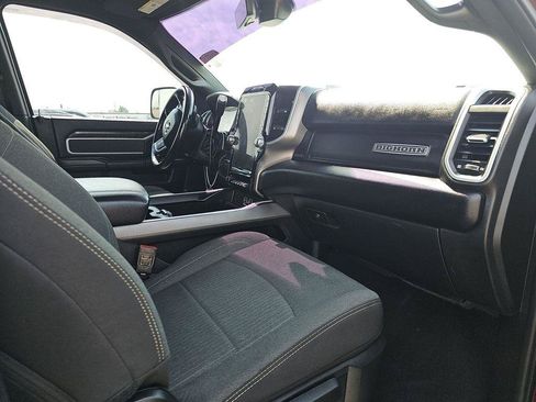 Used 2022 RAM 2500 Big Horn w/ Night Edition AWD/4WD image 14