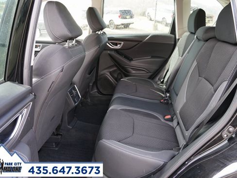 Used 2020 Subaru Forester Premium image 27