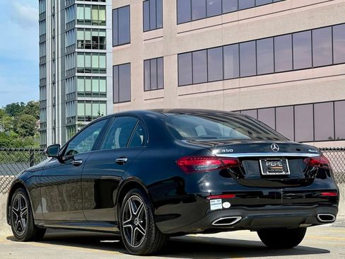 Used 2022 Mercedes-Benz E 450 4MATIC Sedan image 5