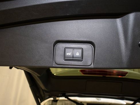 New 2026 Nissan Rogue SV image 7