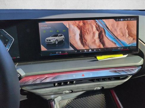 Used 2025 BMW X3 xDrive30i w/ Premium Package image 14