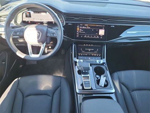 New 2025 Audi Q8 Premium Plus image 14