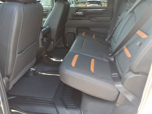 Certified 2026 GMC Sierra 2500 AT4 w/ AT4 Premium Plus Package AWD/4WD image 27