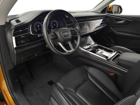 Used 2019 Audi Q8 Prestige w/ Adaptive Chassis Package image 18