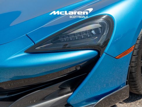 Used 2020 McLaren 600LT Spider RWD image 20