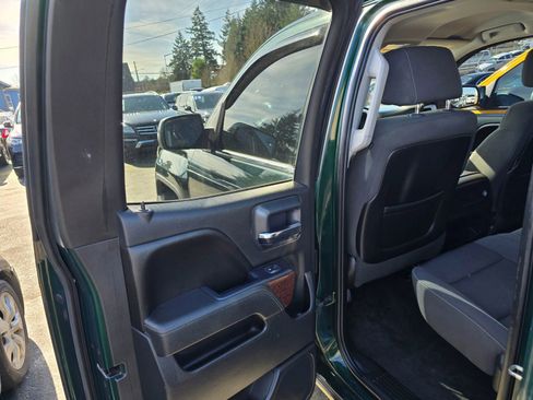 Used 2014 GMC Sierra 1500 SLE w/ SLE Value Package AWD/4WD image 14