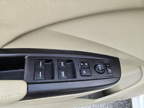 Used 2016 Acura RDX w/ Technology Package image 18