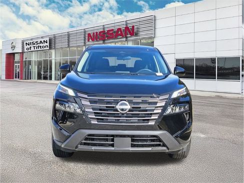 New 2026 Nissan Rogue SV w/ Cold Weather Package FWD image 2