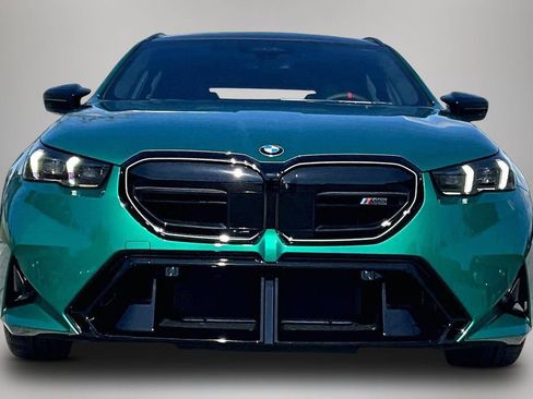 New 2026 BMW M5 Touring image 12