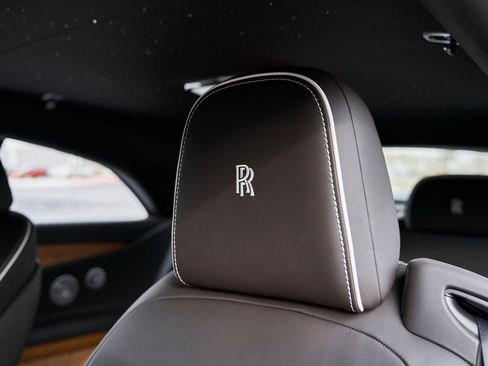 Used 2025 Rolls-Royce Spectre w/ Spectre Launch Package image 43