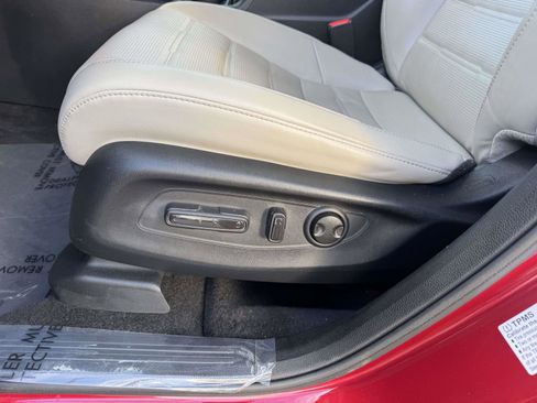 Used 2023 Honda CR-V EX-L image 22