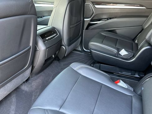 Used 2025 Cadillac Escalade Luxury w/ LPO, Floor Liner Package RWD image 14