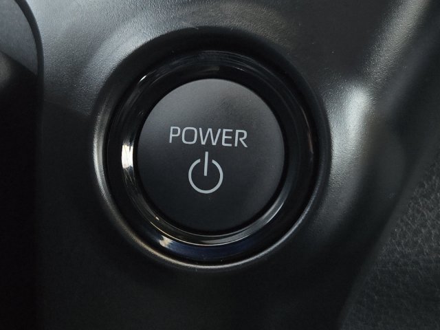 Certified 2026 Toyota Sienna Platinum AWD/4WD image 24