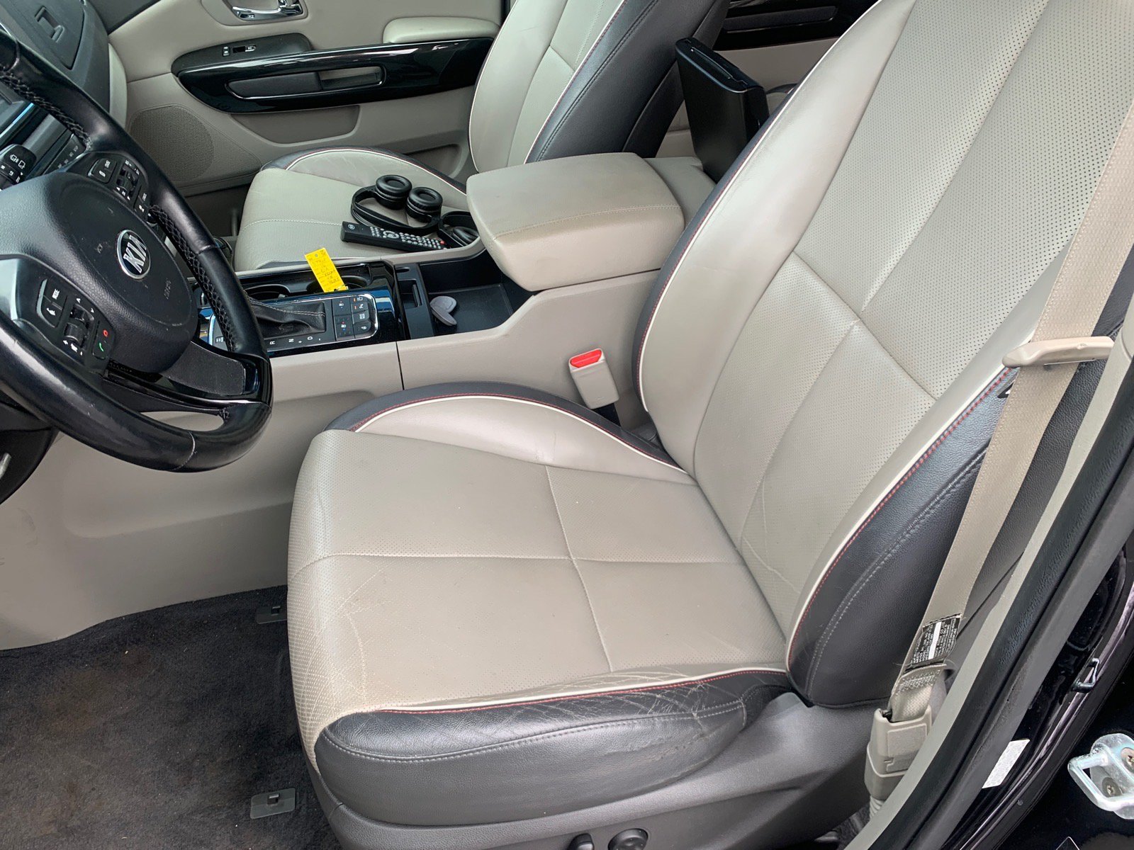 Used 2016 Kia Sedona SX FWD image 5
