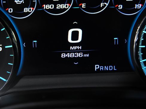 Used 2018 GMC Yukon XL Denali image 29