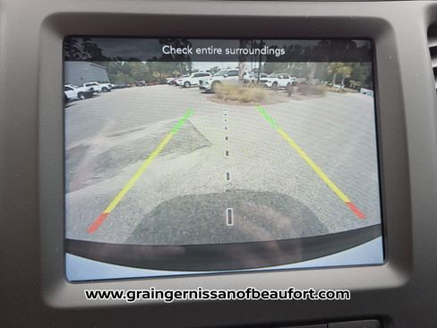 Used 2022 Jeep Cherokee Latitude Lux w/ Sun & Sound Group FWD image 9