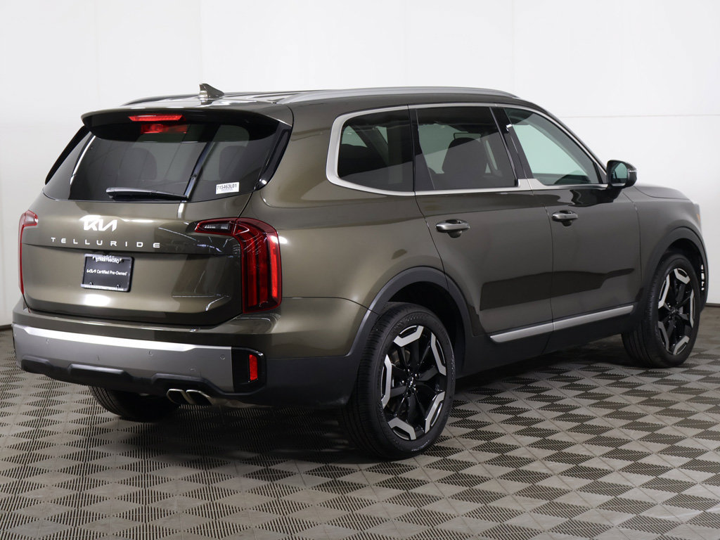Certified 2025 Kia Telluride S FWD image 12