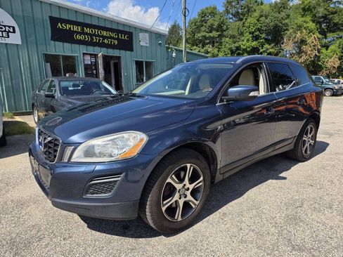 Used 2012 Volvo XC60 T6 AWD/4WD image 3