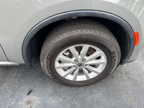 Used 2022 Dodge Durango SXT w/ Trailer Tow Group IV AWD/4WD image 21