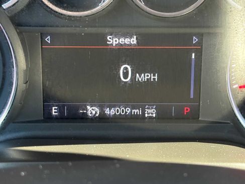 Used 2022 Chevrolet Silverado 2500 LT w/ Convenience Package image 37