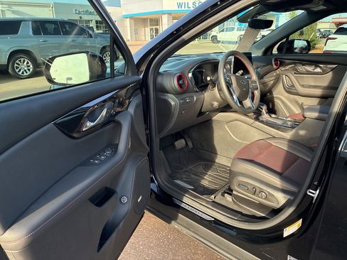 Used 2023 Chevrolet Blazer RS w/ Driver Confidence II Package image 9