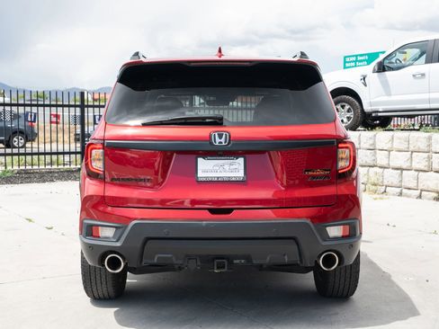 Used 2023 Honda Passport TrailSport image 5