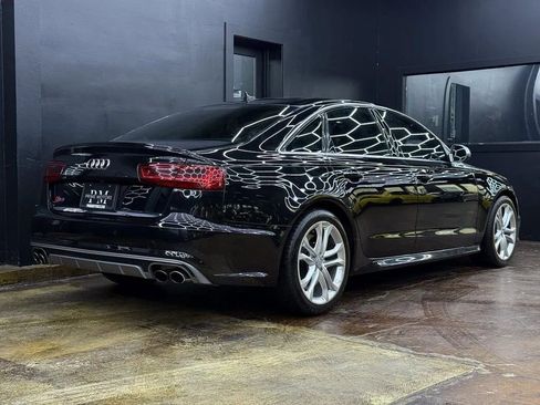 Used 2017 Audi S6 Premium Plus w/ Driver Assistance Package image 10