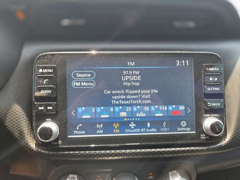 Used 2024 Nissan Kicks SV FWD image 20