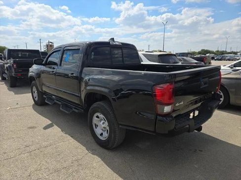 Used 2023 Toyota Tacoma SR image 8