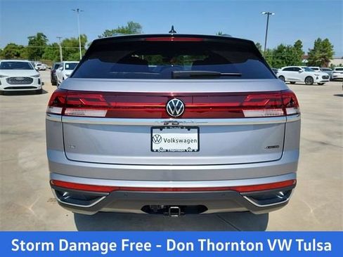 New 2026 Volkswagen Atlas Cross Sport SE AWD/4WD image 3