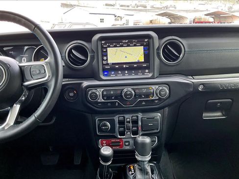 Used 2022 Jeep Wrangler Unlimited Rubicon 4xe w/ Cold Weather Group image 6