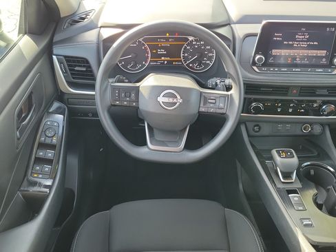 Certified 2025 Nissan Rogue S FWD image 13