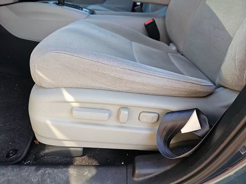 Used 2019 Honda Pilot EX image 12