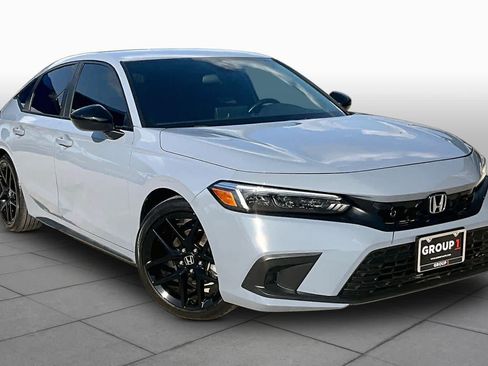 Used 2024 Honda Civic Sport image 3