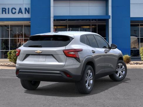 New 2026 Chevrolet Trax LS FWD image 5